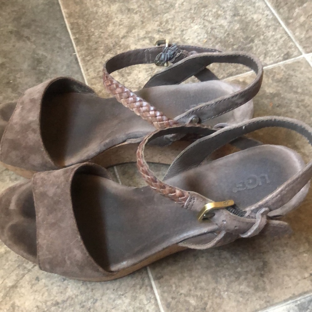 UGG Chocolate D'Alessio Suede Wedge - Picture 4 of 9